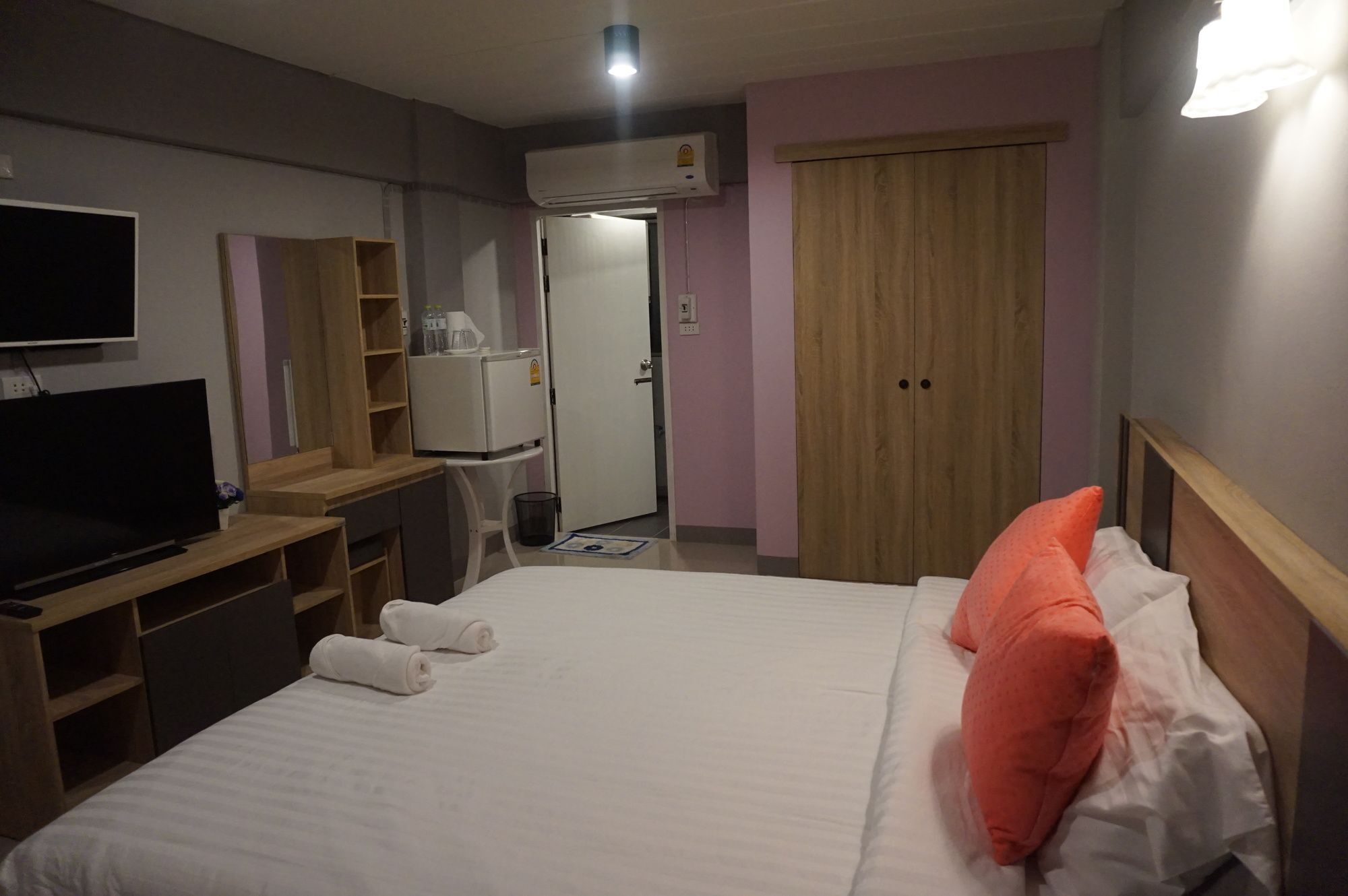 Rinrada Place Hotel Ubon Ratchathani Eksteriør bilde