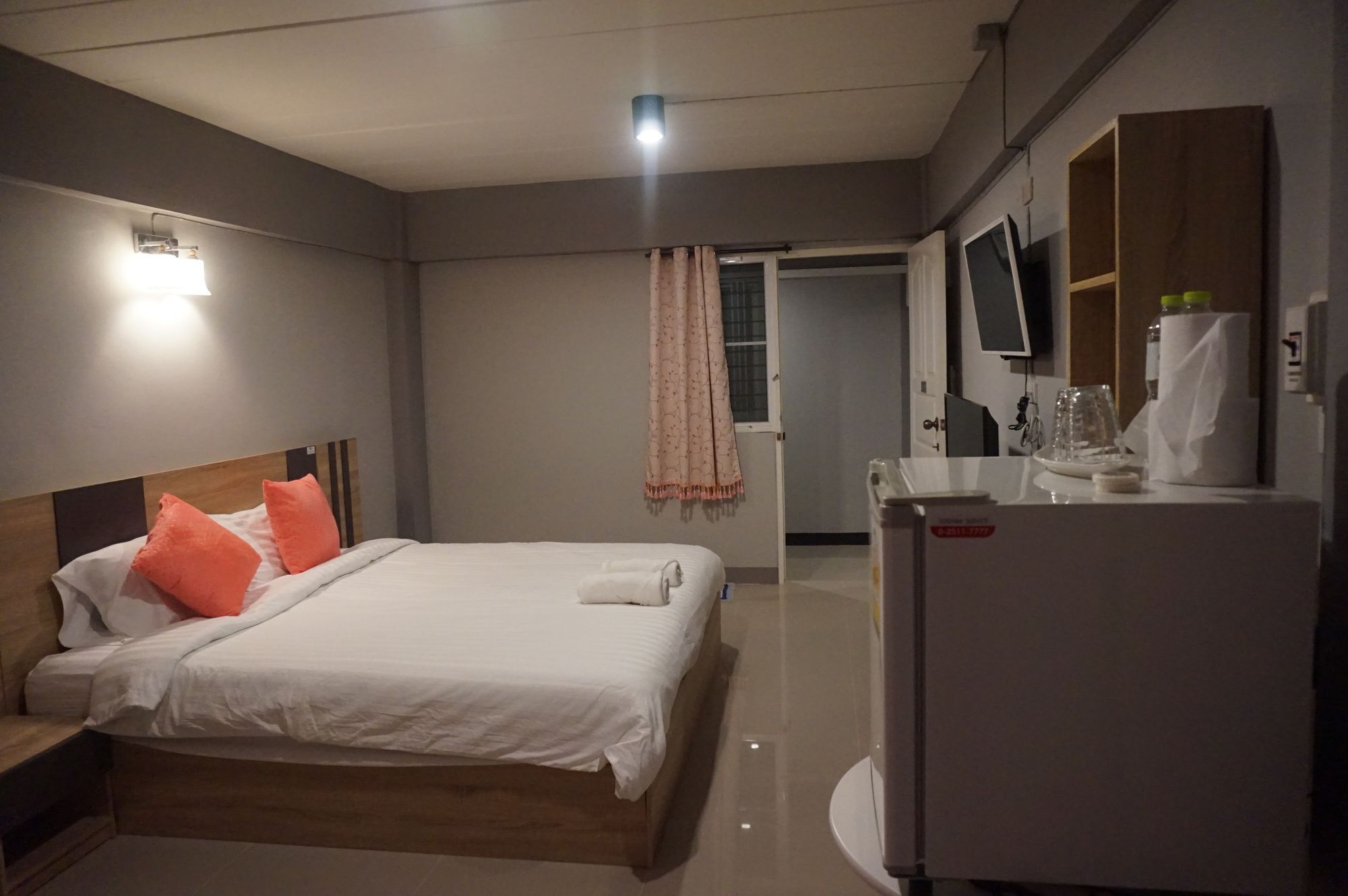 Rinrada Place Hotel Ubon Ratchathani Eksteriør bilde