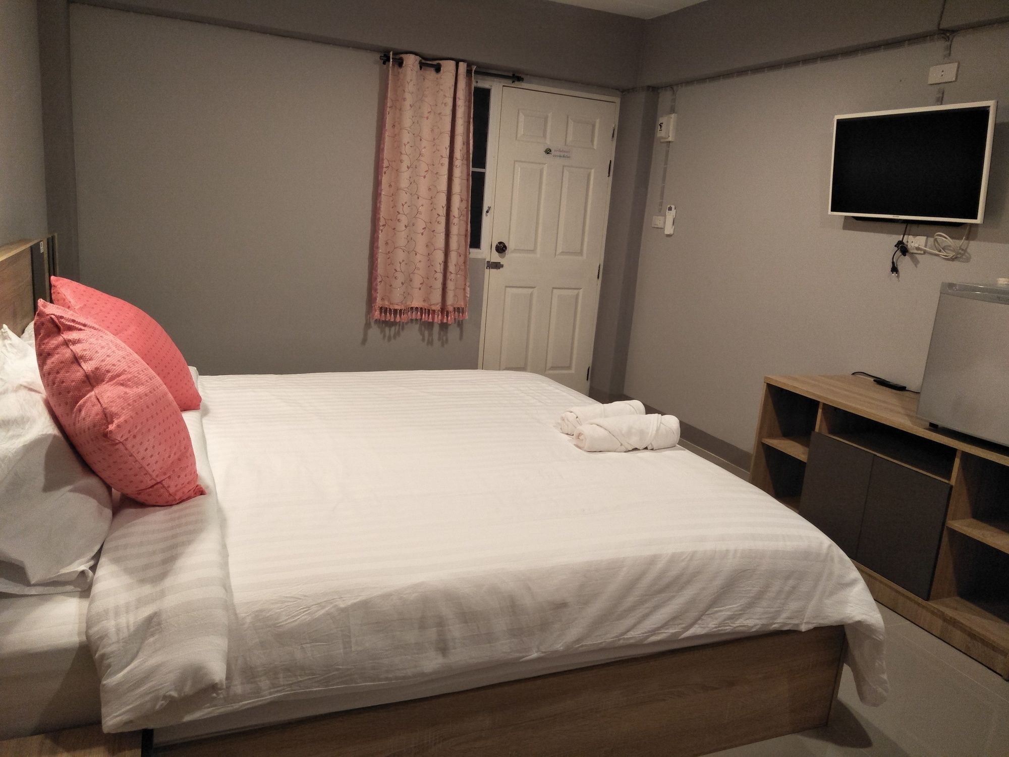 Rinrada Place Hotel Ubon Ratchathani Eksteriør bilde