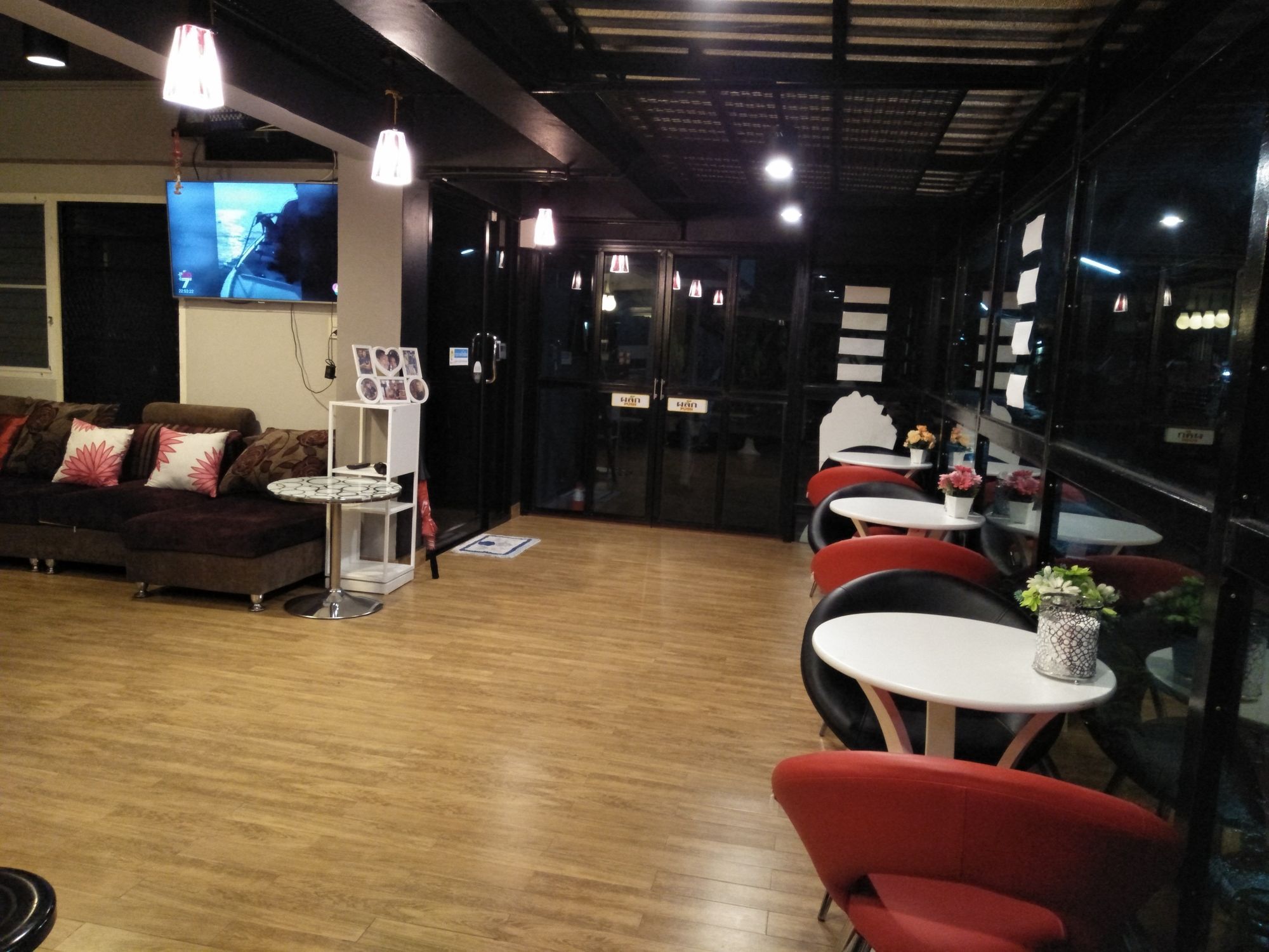 Rinrada Place Hotel Ubon Ratchathani Eksteriør bilde