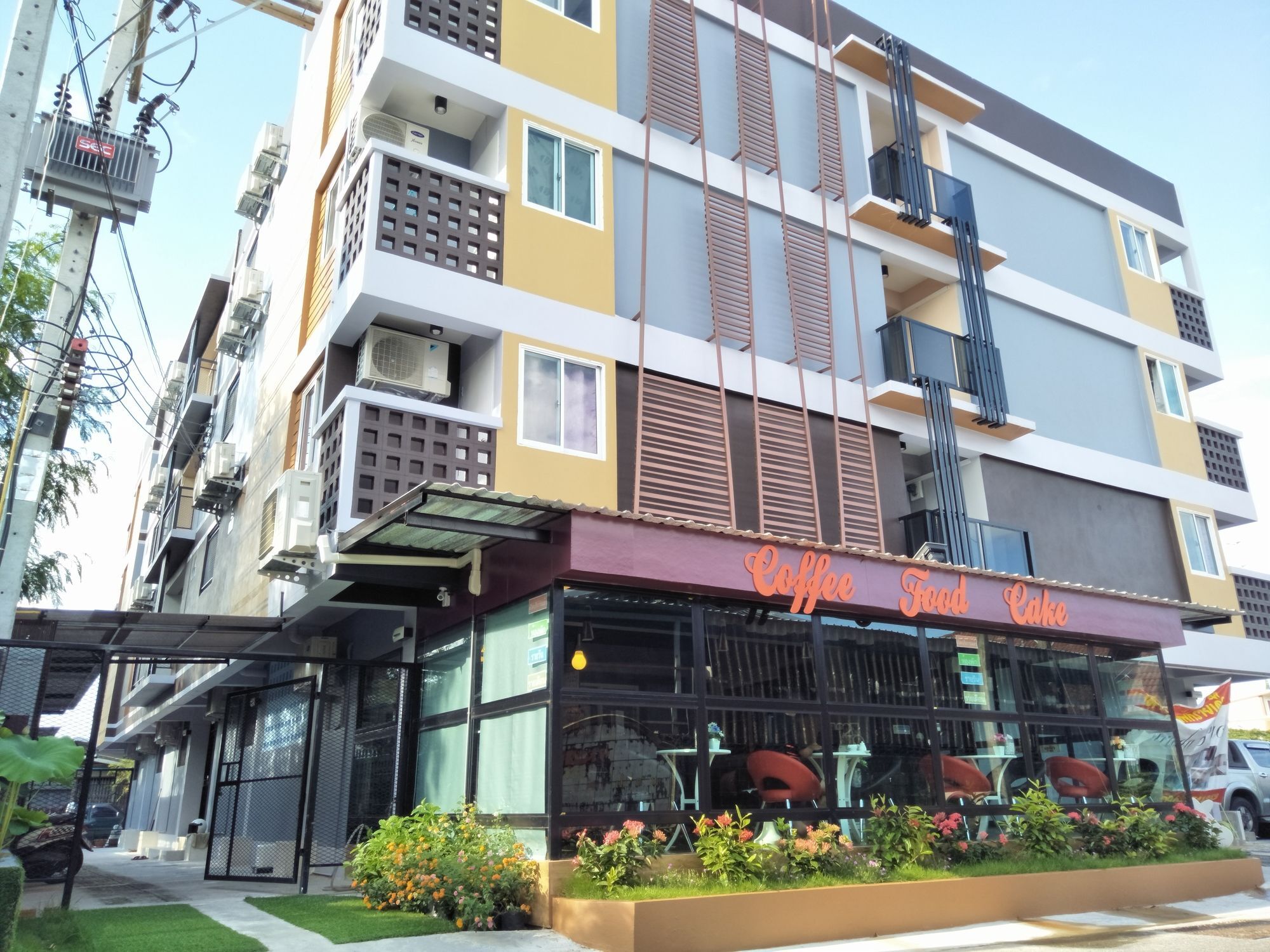 Rinrada Place Hotel Ubon Ratchathani Eksteriør bilde